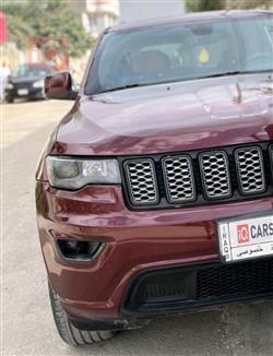 جیپ گراند شیرۆکی